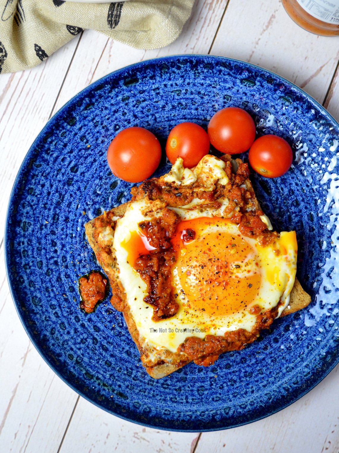 Sun Dried Tomato Pesto Egg Toast